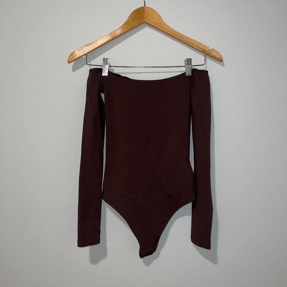 Babaton Off Shoulder Bodysuit